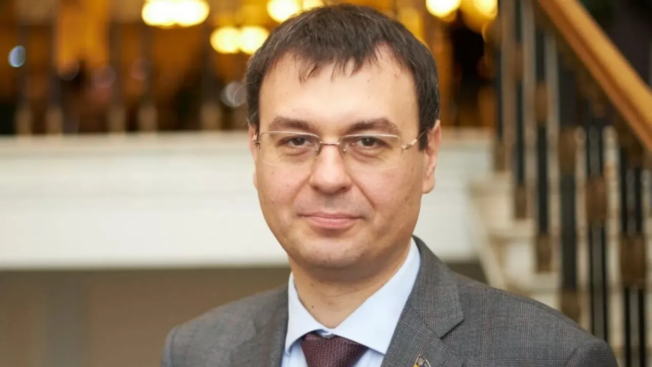 Податки знову зростуть: Гетманцев розповів про план уряду 