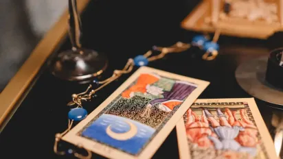 У житті восьми знаків Зодіаку станеться справжнє диво до кінця року - фото