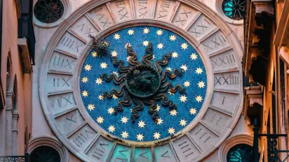 Сім знаків Зодіаку завжди захищають вищі сили: хто вони - фото