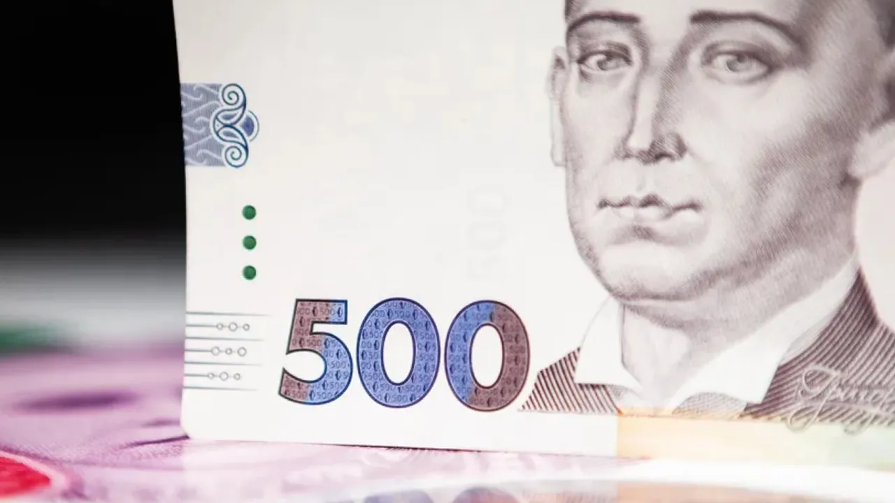 Українцям дадуть гроші на підготовку до зими: яку допомогу можна отримати від держави 