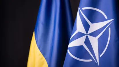 США готові запросити Україну до НАТО – Le Monde - фото