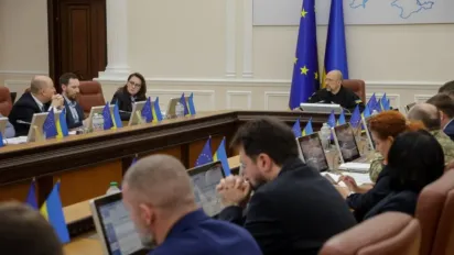 Кабмін дозволив скасовувати бронювання для підприємств - фото