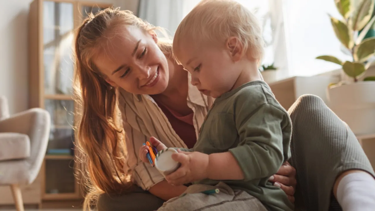 Українцям видаватимуть до 11 тис. допомоги: хто може отримати нову виплату? 