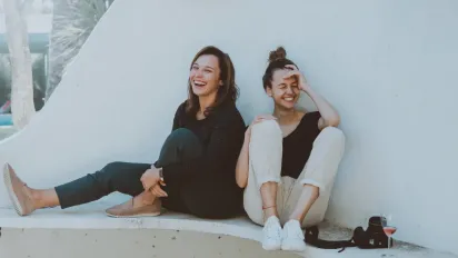 Для гарного настрою: 3 комедійні фільми, які варто подивитися в компанії друзів - фото