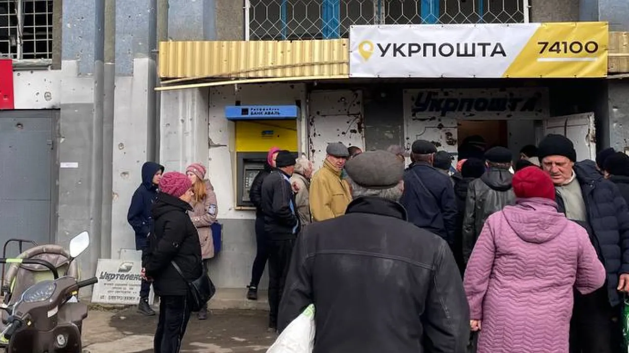 Українці зможуть отримати «тисячу Зеленського» через відділення «Укрпошти» 