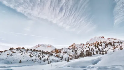 В Україні очікуються сніг та ожеледиця: синоптикиня повідомила про "сюрпризи" в листопаді - фото