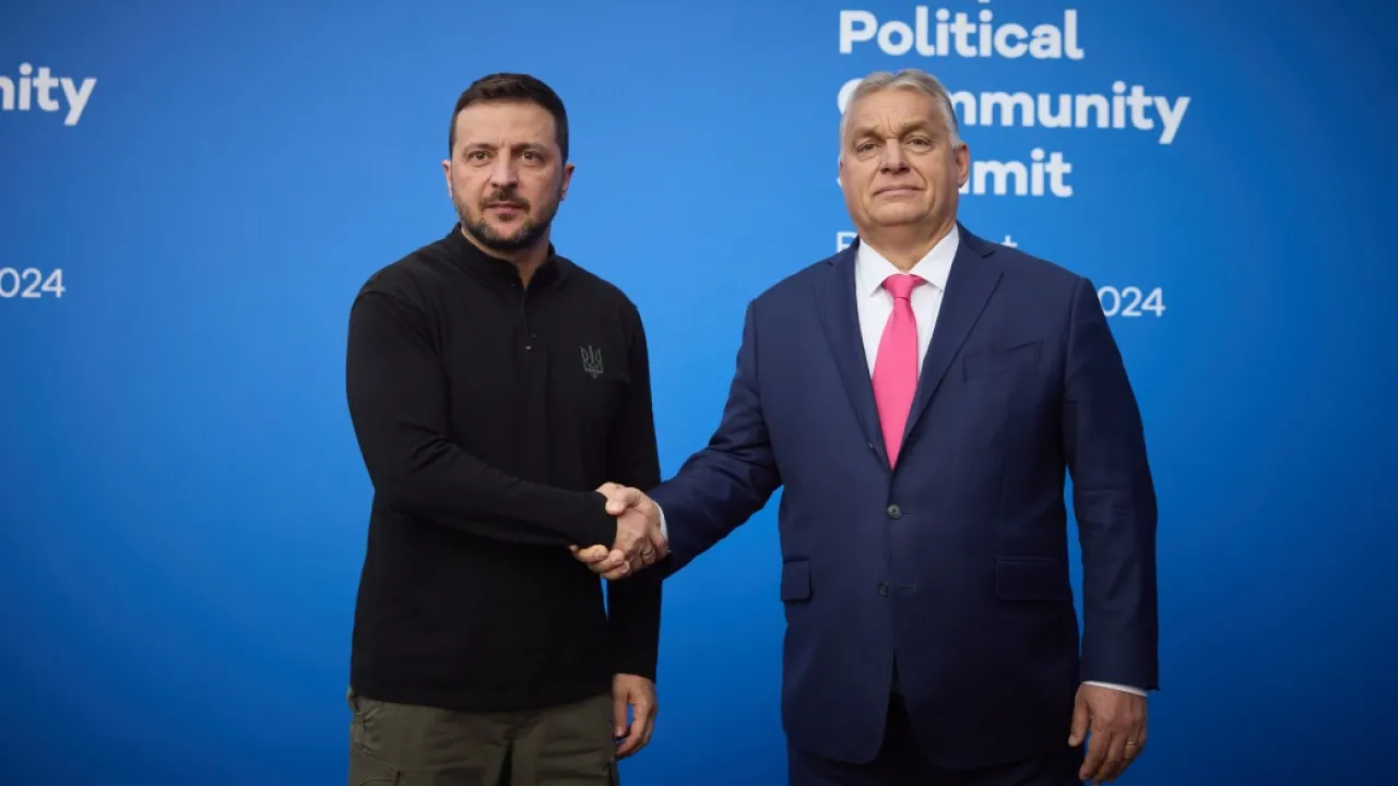 "Нам потрібна достатня кількість зброї, а не підтримка в переговорах": Зеленський на саміт в Будапешті 