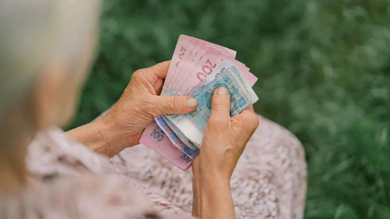 Пенсії в 2025 році: чи чекає на українців підвищення виплат 