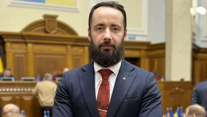 В Раді прийняли остаточне рішення про "економічне бронювання" - фото