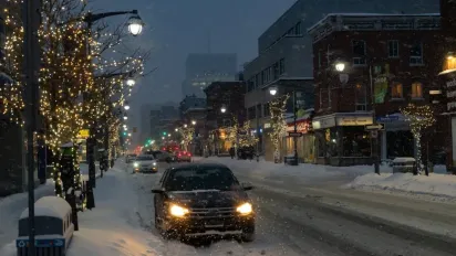 Очікується мокрий сніг та дощ: синоптики дали прогноз погоди на сьогодні - фото