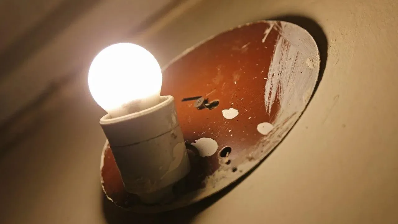 У деяких областях України скасували графіки відключень світла 