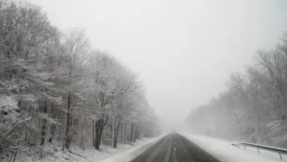 Україна готується до різкого погіршення погоди 21 листопада: оголошено попередження - фото