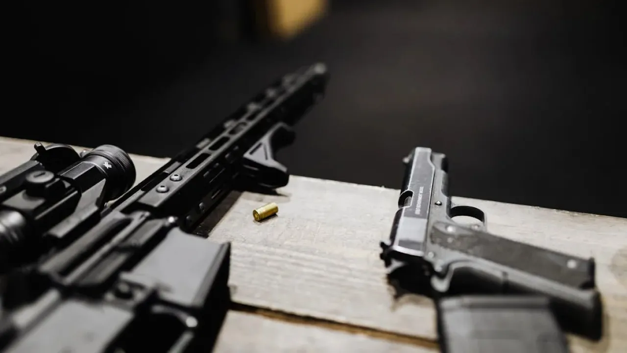 В Україні кількість злочинів зі зброєю за три роки зросла в понад 40 разів – МВС 