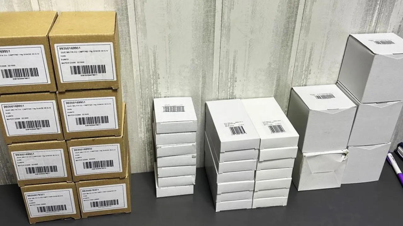 На кордоні з Румунією затримали контрабанду косметики на 240 тисяч гривень 