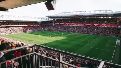 Шестирічному вболівальнику заборонили відвідувати футбольні матчі одного з клубів - фото