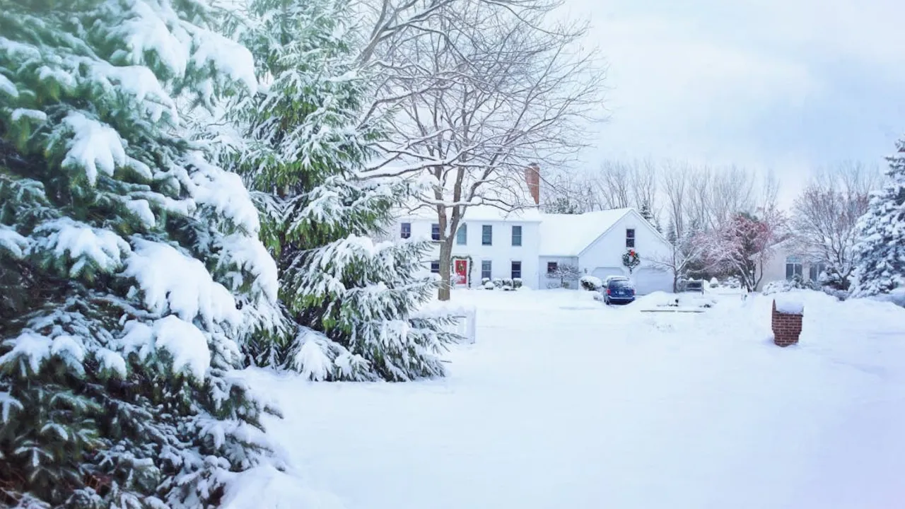 Укргідрометцентр повідомив, чи будуть сильні морози та сніг у грудні 