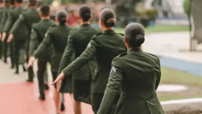 Жінок братимуть на військовий облік: що відомо про новий законопроєкт - фото