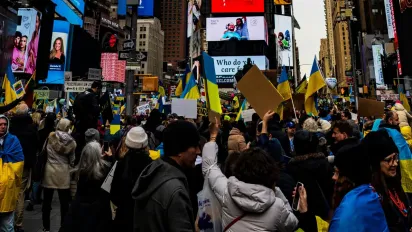 Одна з країн хоче позбавити українців права на безкоштовний притулок - фото