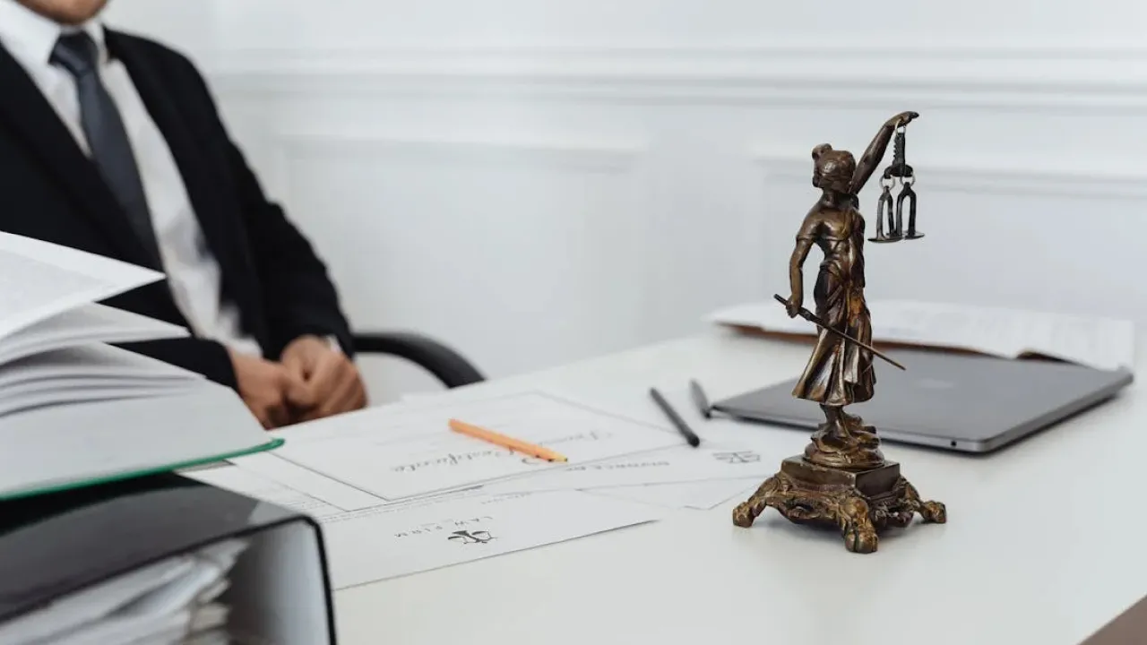 Серйозний аргумент для оскарження: як визначити, що повістка була вручена з порушенням 