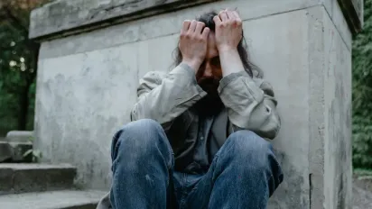 Одні багатіють, а інші не можуть: чотири згубних звички бідних людей - фото