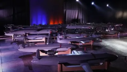 Зеленський презентував українську ракету-дрон «Пекло»  - фото