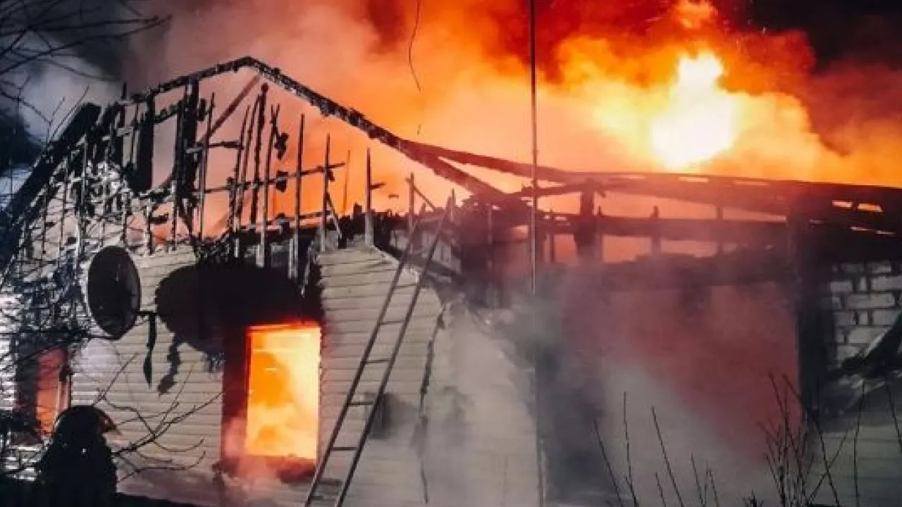 На Київщині жінка згоріла живцем у власному будинку 