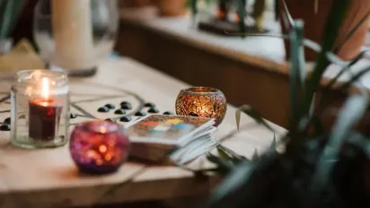 Гороскоп на 16 грудня за картами Таро: що чекає на всі знаки Зодіаку - фото