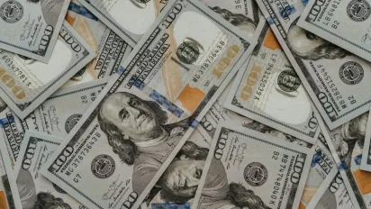 Свіжий курс долара: валюта різко подорожчала в обмінниках - фото