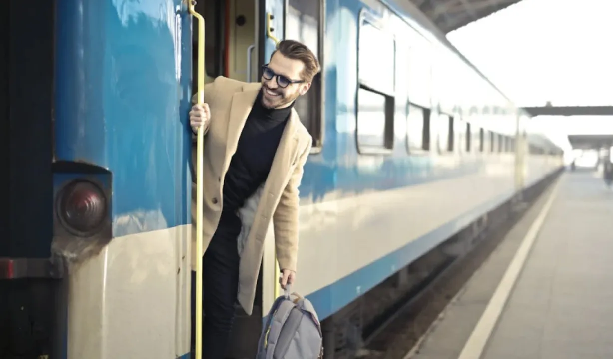 «Укрзалізниця» оприлюднила графік додаткових потягів на різдвяні та новорічні свята 