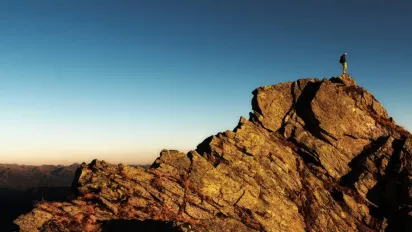 Життя чотирьох знаків Зодіаку розвернеться на 180 градусів уже до кінця року - фото