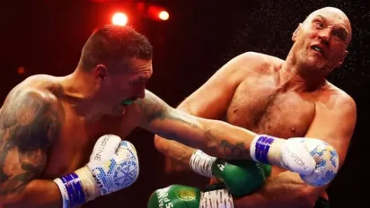 Бій-реванш Усик – Ф'юрі: букмекери визначилися з фаворитом - фото