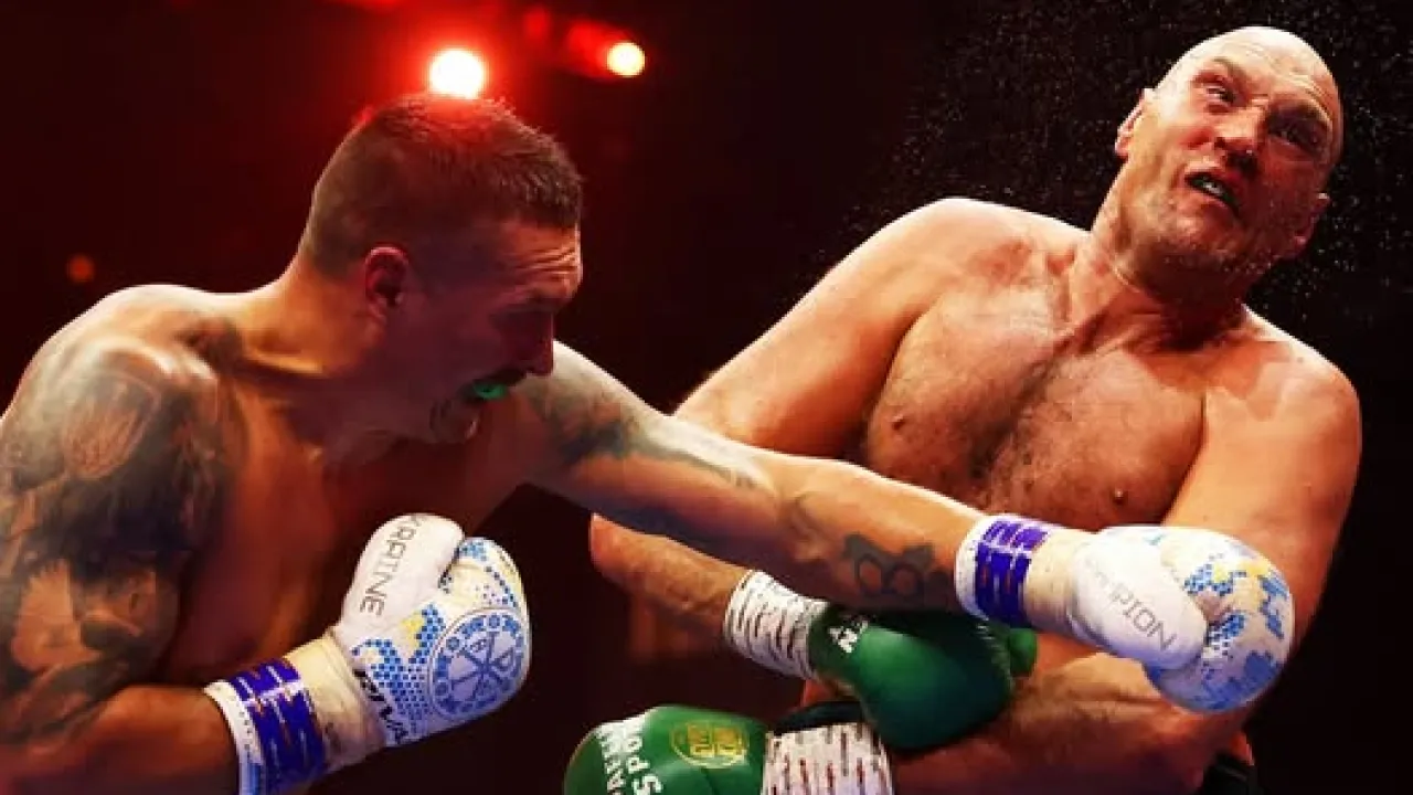 Бій-реванш Усик – Ф'юрі: букмекери визначилися з фаворитом 