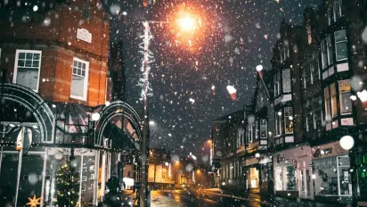 Чотири знаки Зодіаку потраплять у справжню казку на цих вихідних: хто вони - фото