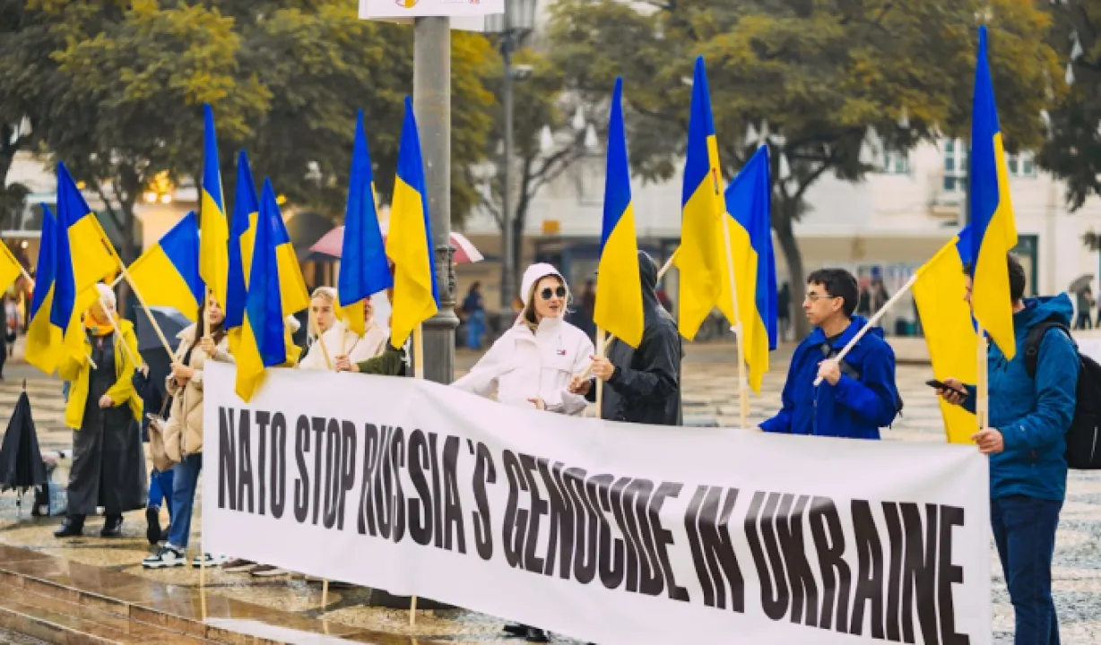 Скільки відсотків українців готові на вступ до НАТО в обмін на окуповані території: опитування 