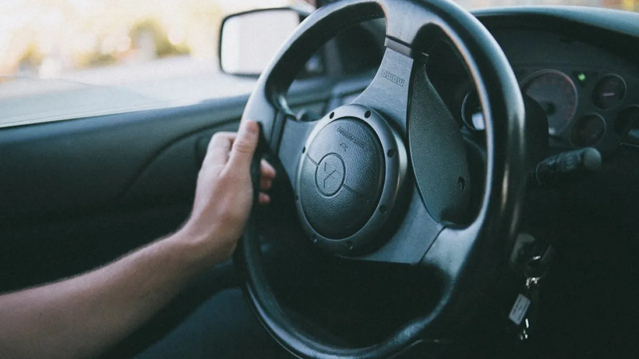 В Україні змінили правила реєстрації деяких авто: що мають знати водії 