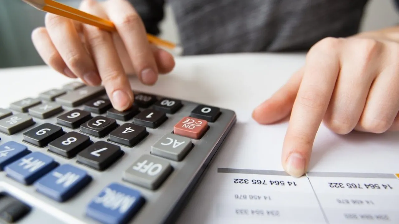 ФОПам підняли податки: скільки доведеться платити з 1 січня  