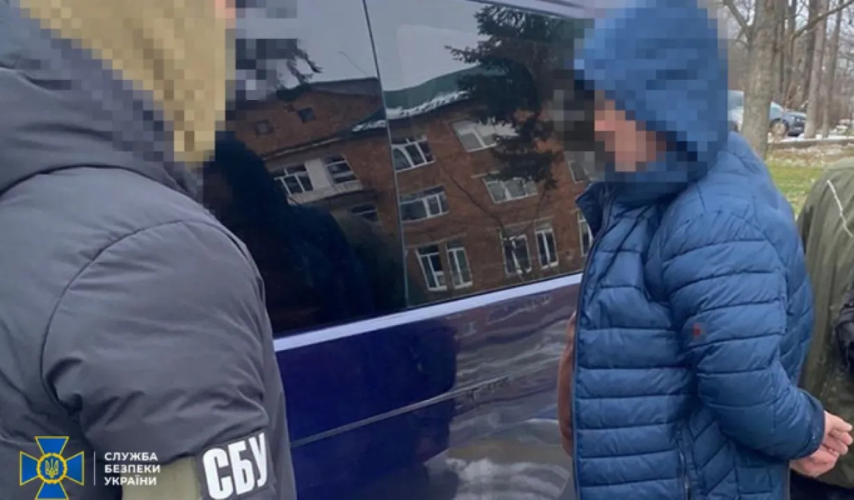 На Буковині лікар виготовив фіктивну інвалідність для 60 військовозобов'язаних 