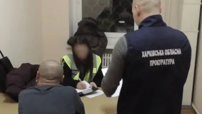 У Харкові жорстоко побили і пограбували військового - фото