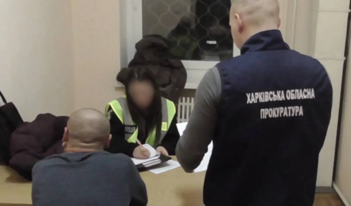 У Харкові жорстоко побили і пограбували військового 