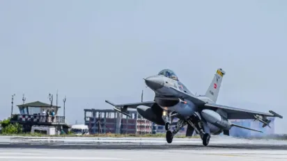 Міноборони України скоротило терміни підготовки пілотів на F-16 - фото