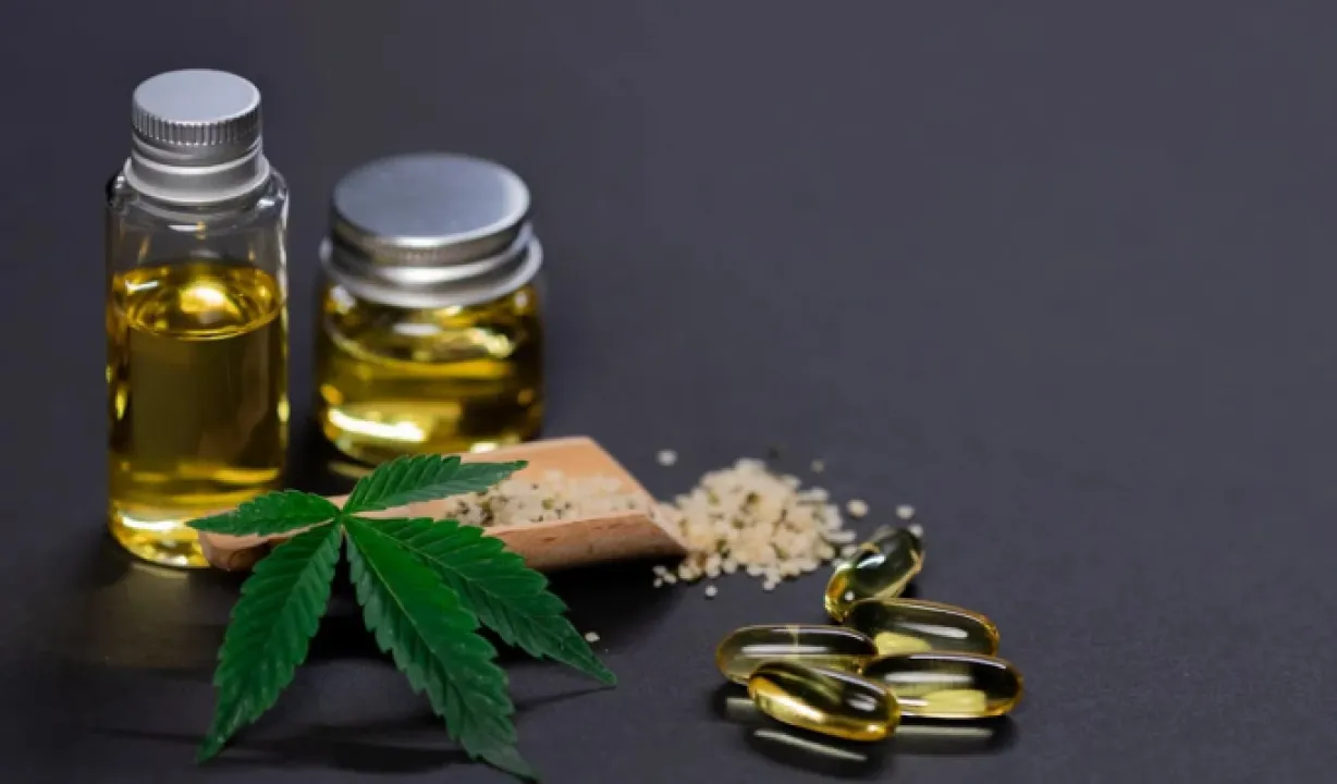 В Україні зареєстрували перші ліки з медичного канабісу: як придбати препарат 