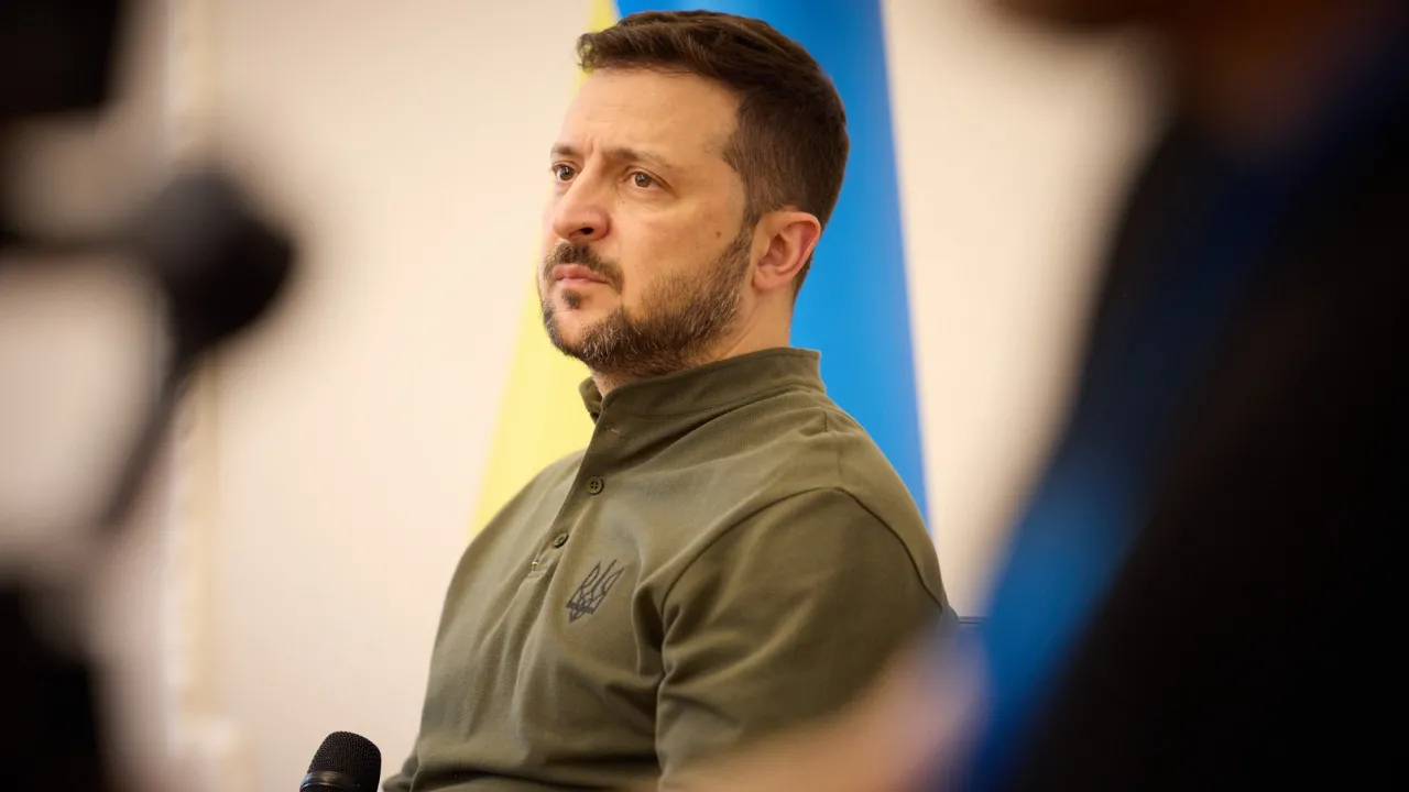Зниження мобілізаційного віку неможливе без забезпечення армії технікою, - Зеленський 