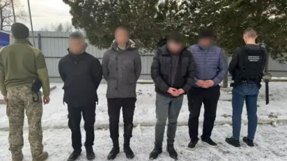 На Буковині двоє школярів допомагали ухилянтам перетнути кордон - фото