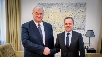 Нідерланди виділили 27 млн євро для підтримки України - фото