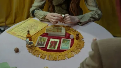 Гороскоп на 18 січня за картами Таро для всіх знаків Зодіаку - фото