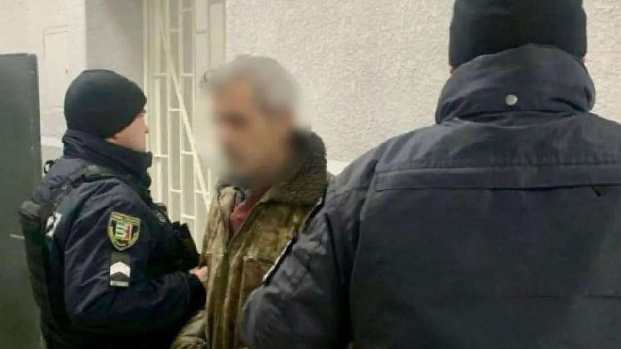 На Закарпатті чоловік вдарив ножем у серце 17-річного хлопця 