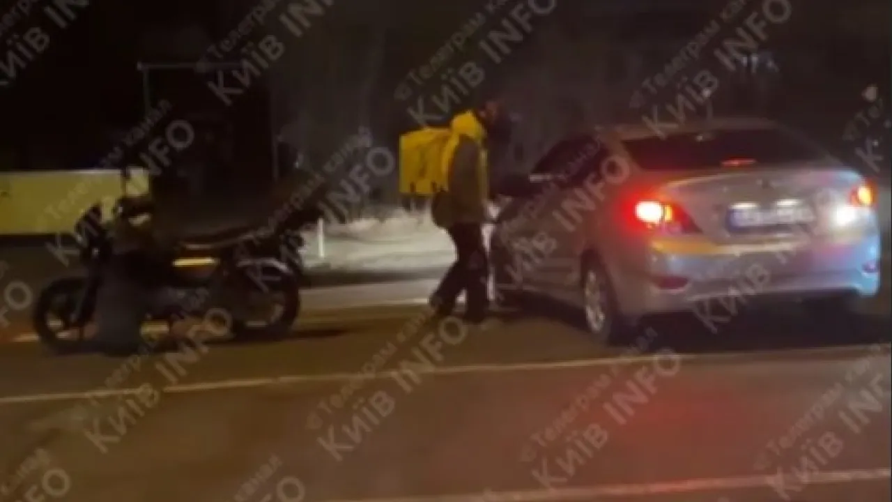 У Києві водій вистрілив у голову кур’єру доставки через конфлікт на дорозі 