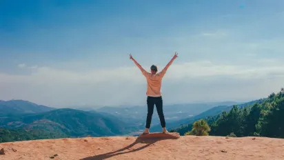 Названо три знаки Зодіаку, які досягнуть шаленого успіху цього тижня - фото