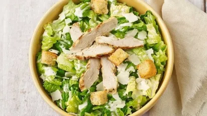 Салати з пекінської капусти: легкі, корисні та смачні рецепти 🥗 - фото