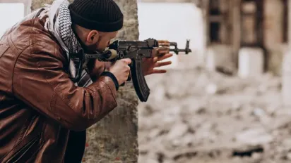 У Рівному затримали двох терористів, які намагалися підірвати управління поліції - фото